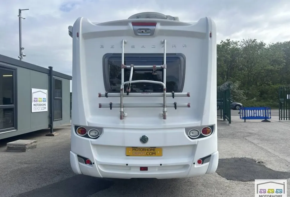 Bessacarr E460  2012