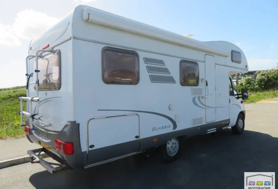 Hymer C-Classic 544  2005