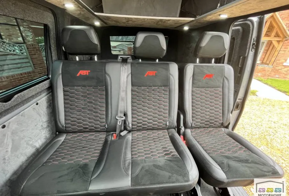 Volkswagen Transporter T32 2023
