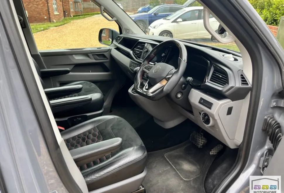 Volkswagen Transporter T32 2023