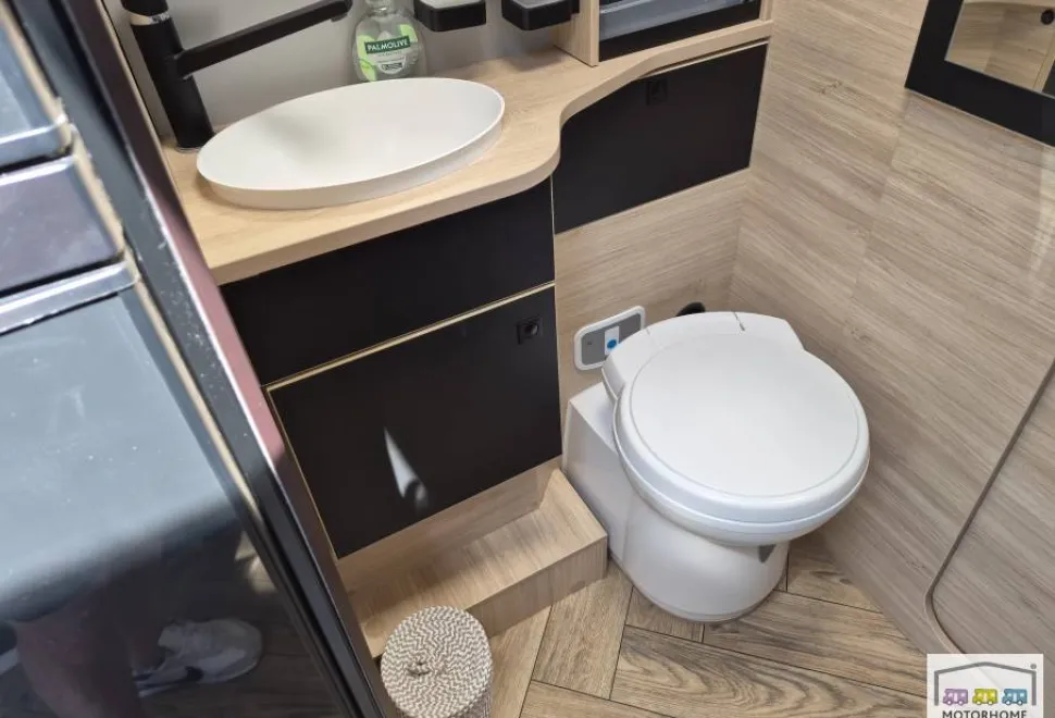 Chausson 650  2024