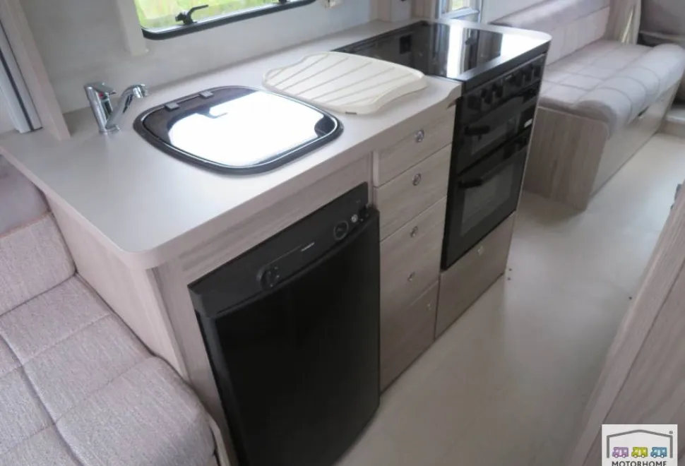 Elddis Autoquest  196 2021