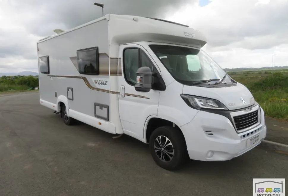 Elddis Autoquest  196 2021