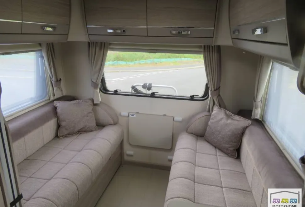 Elddis Autoquest  196 2021