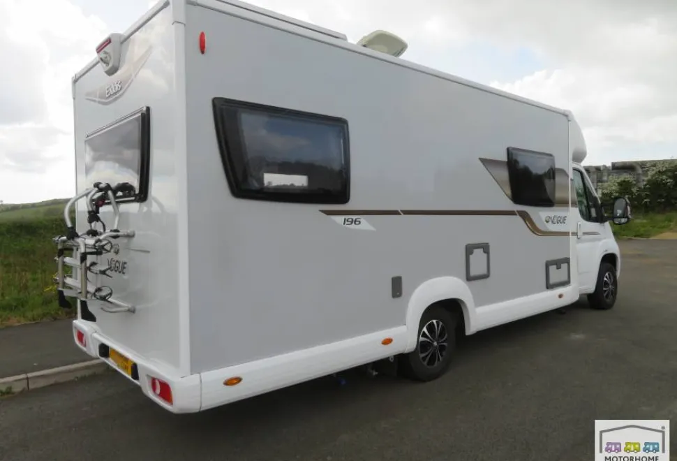 Elddis Autoquest  196 2021