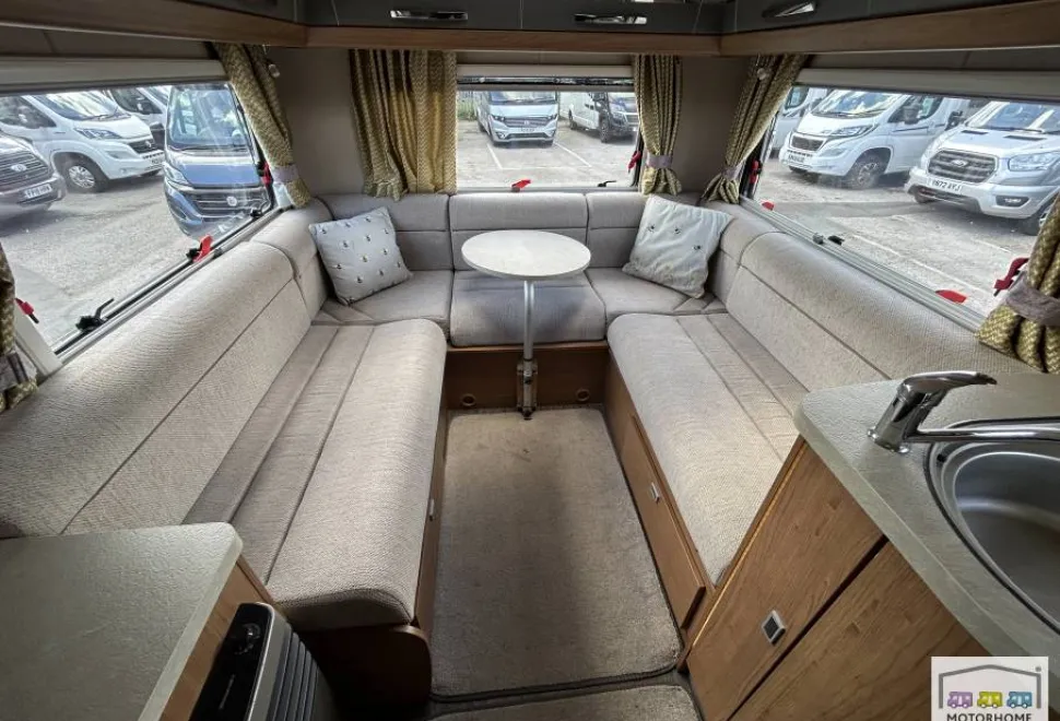 Auto-Trail Apache 634 Hi-Line 2018