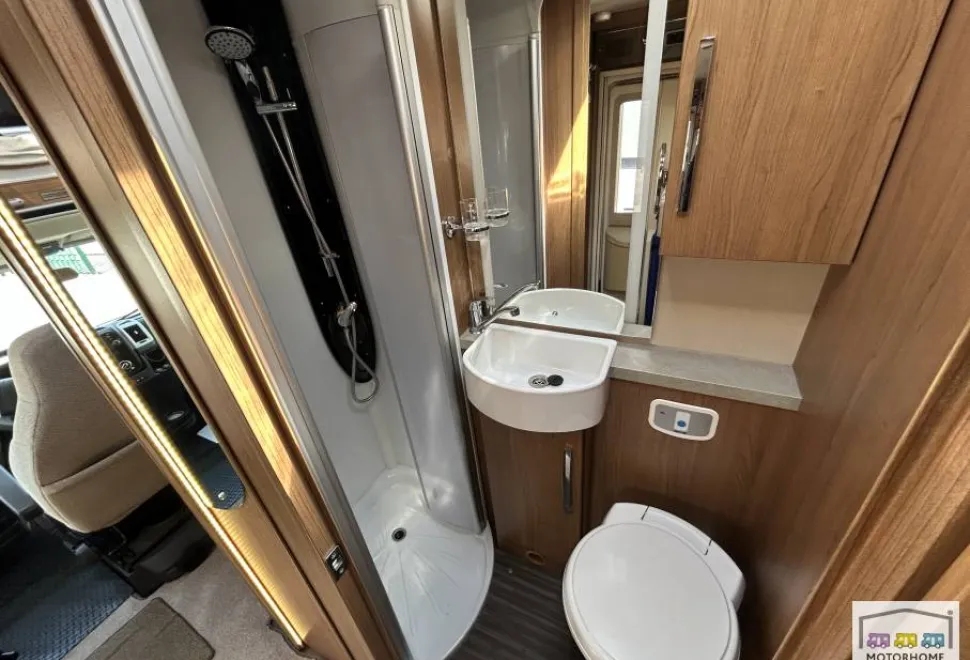 Auto-Trail Apache 634 Hi-Line 2018