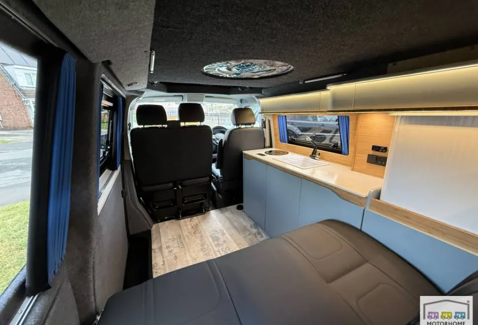 Volkswagen T6.1  2021