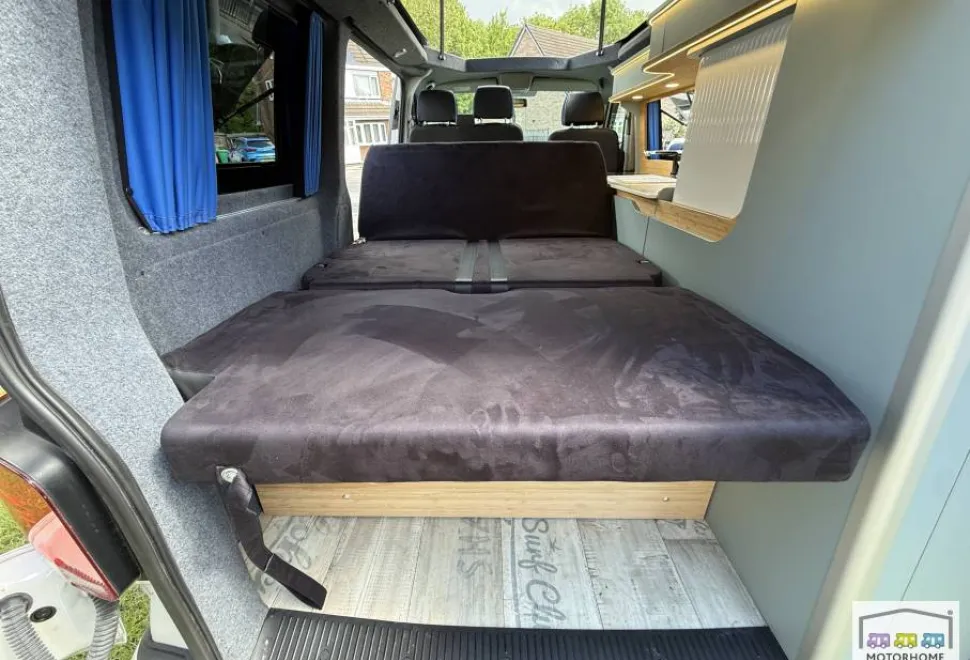 Volkswagen T6.1  2021