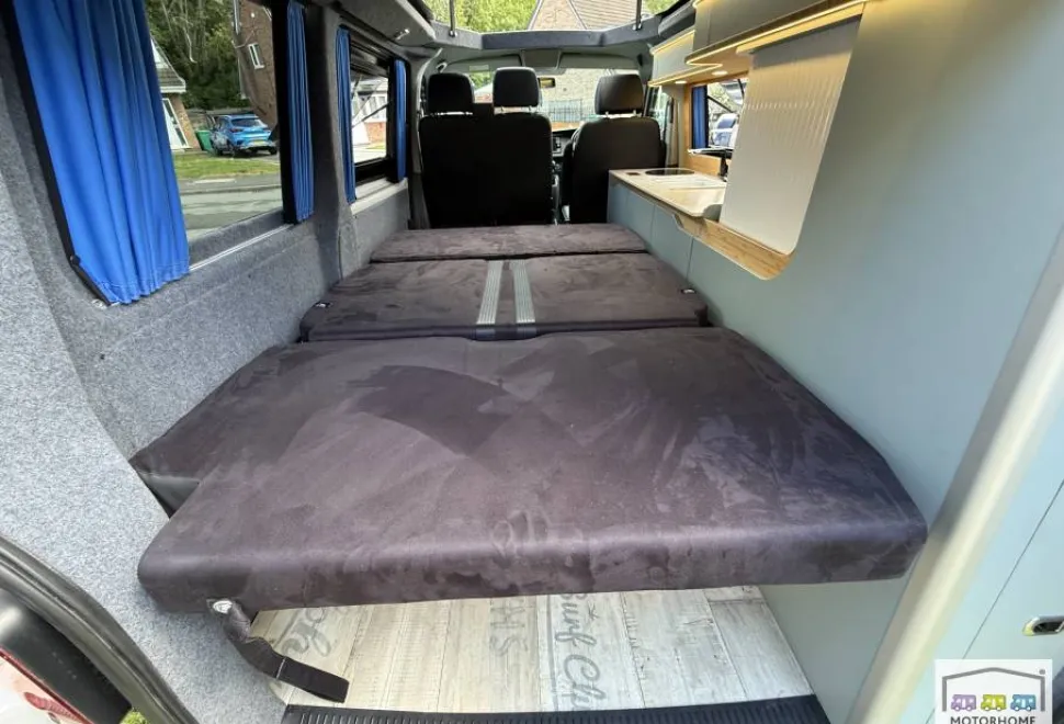 Volkswagen T6.1  2021