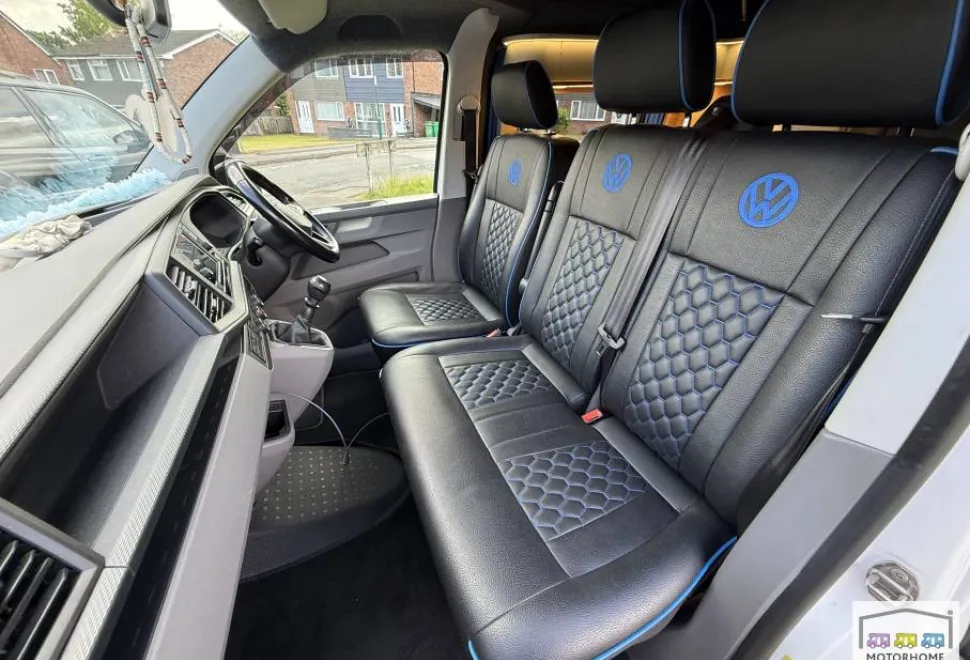 Volkswagen T6.1  2021