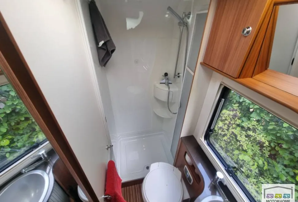Adria Matrix 650 SF 2012