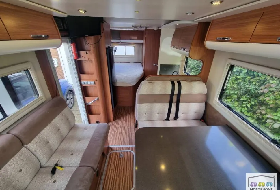 Adria Matrix 650 SF 2012