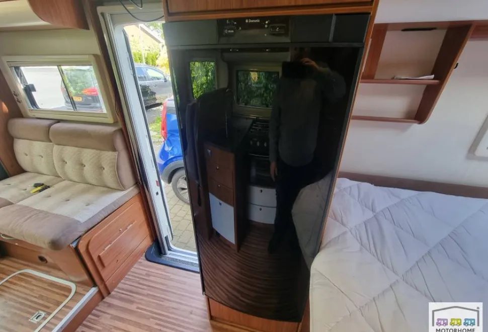 Adria Matrix 650 SF 2012
