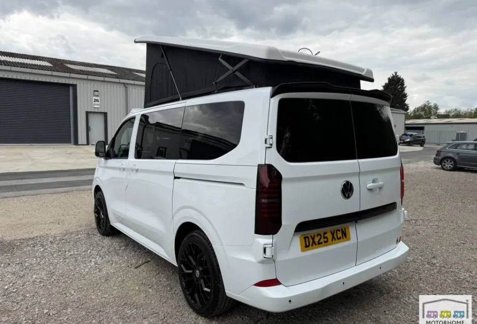 Volkswagen T7  2025