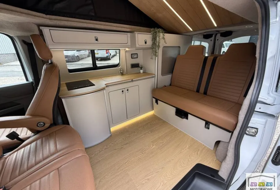 Volkswagen T7  2025