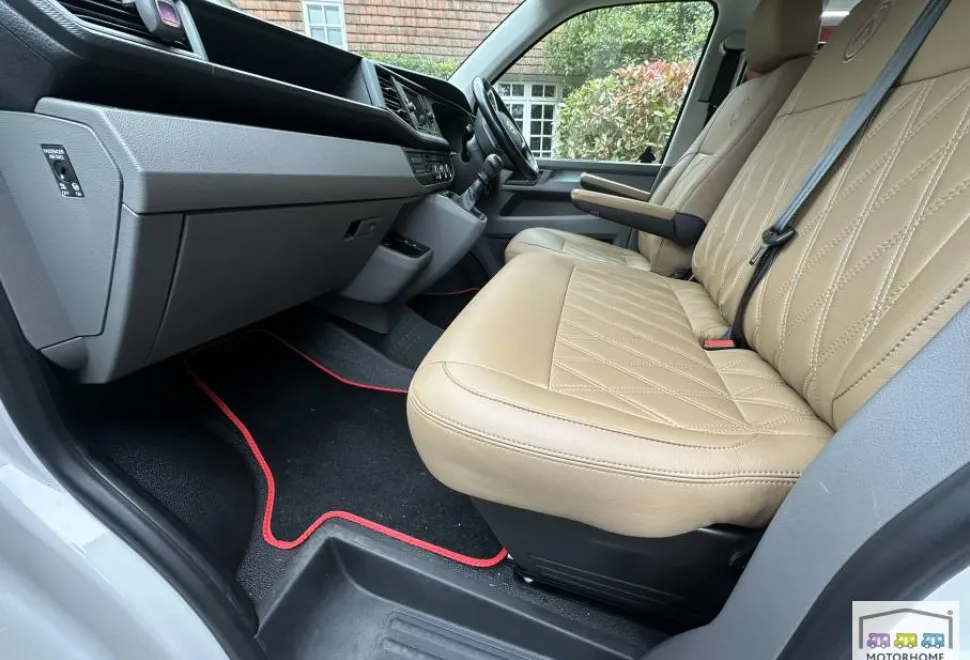 Volkswagen T6.1 Startline 2023