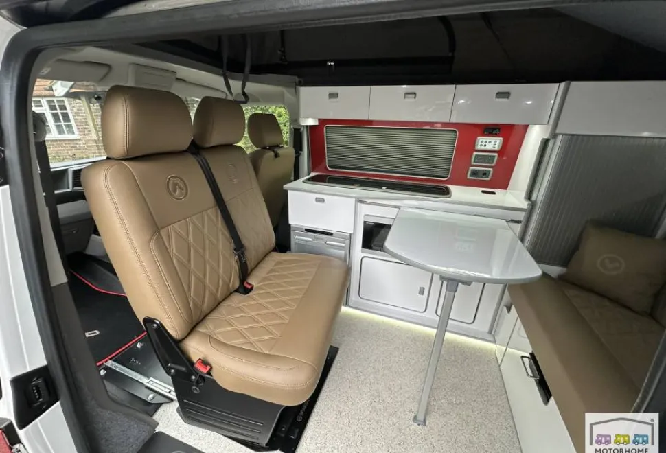 Volkswagen T6.1 Startline 2023