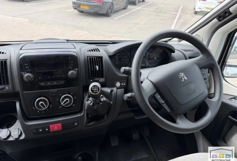 Elddis Autoquest  196 2018