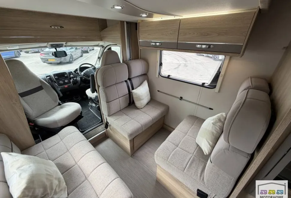 Elddis Autoquest  196 2018