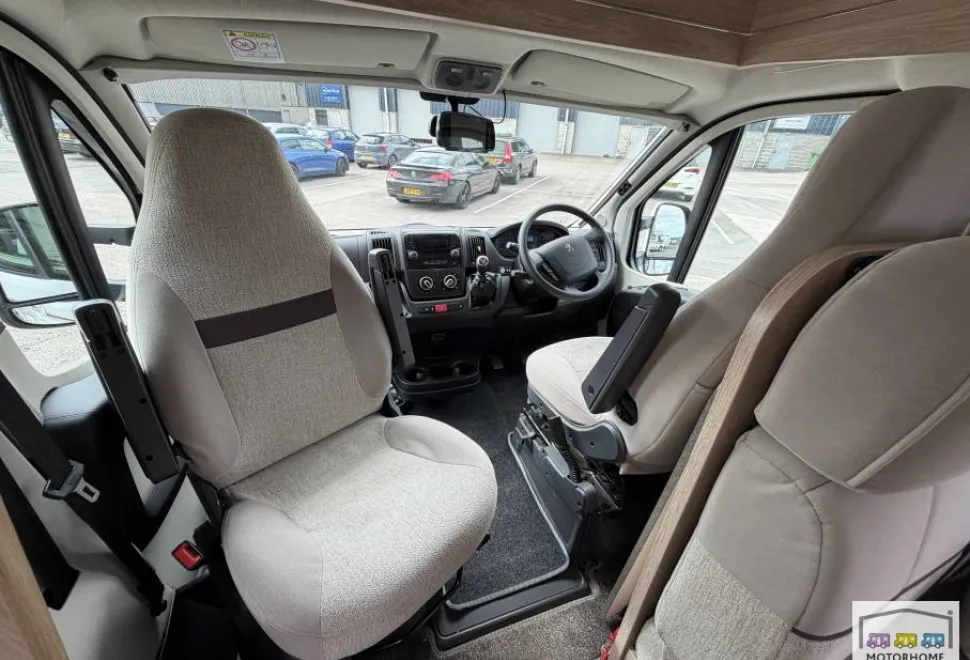 Elddis Autoquest  196 2018