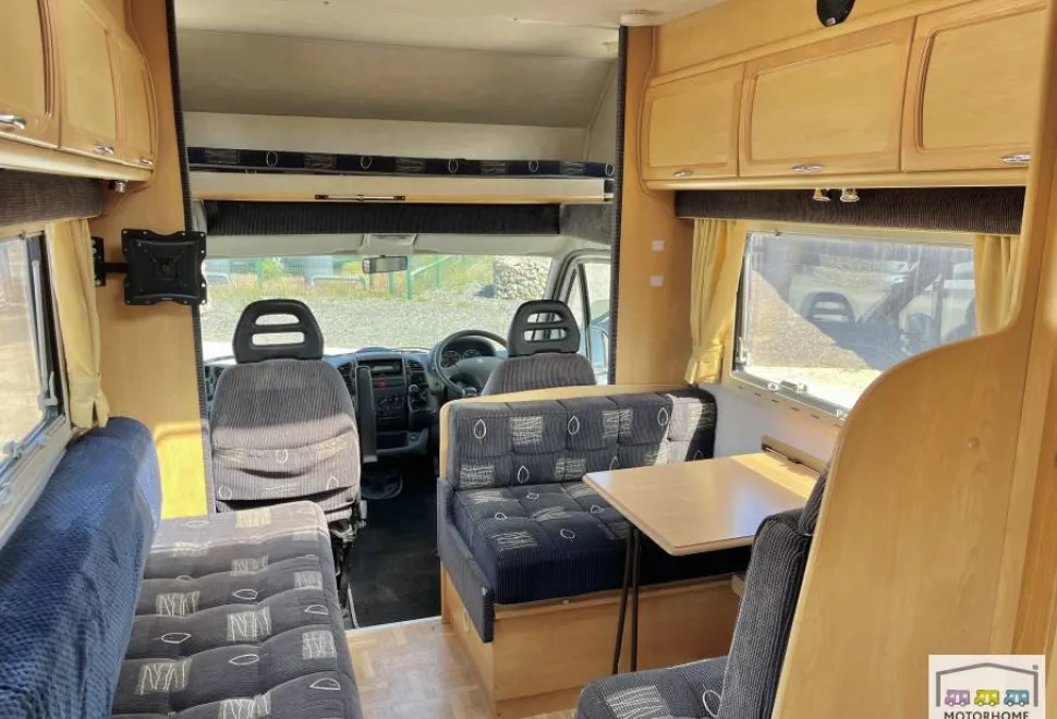 Elddis Autoquest  130 2003