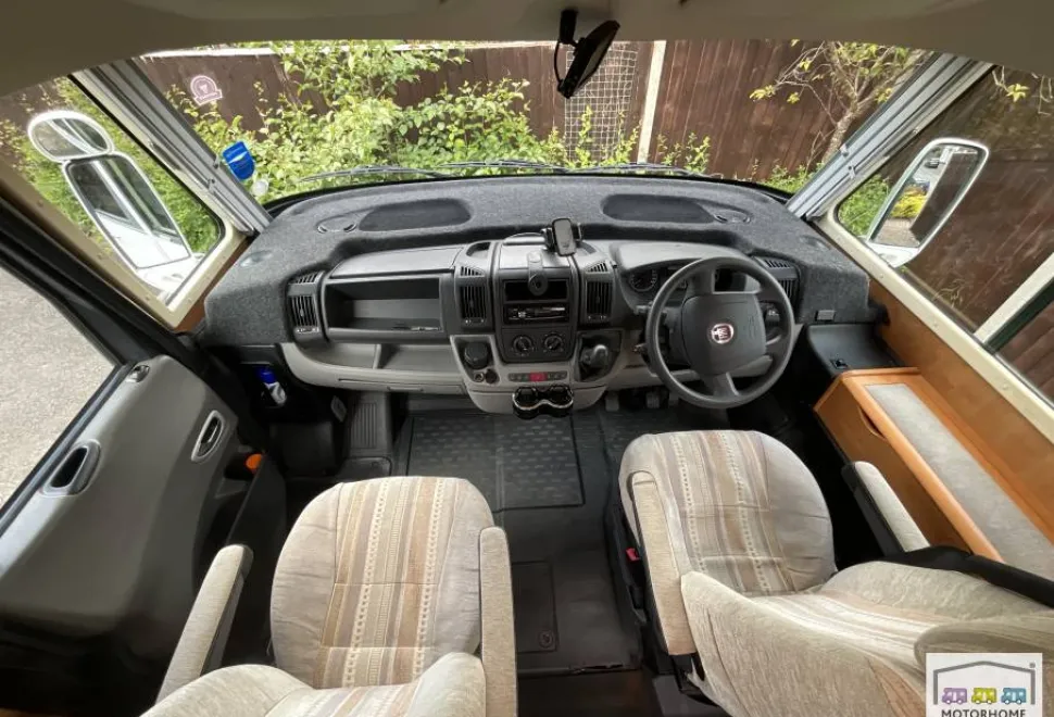 Rapido 9048DF  2008