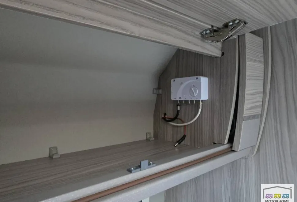 Elddis Supreme CV60 2021