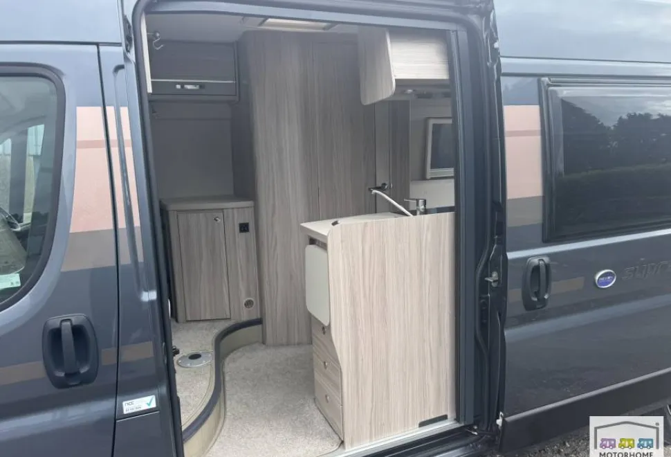 Elddis Supreme CV60 2021