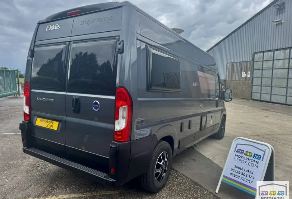 Elddis Supreme CV60 2021