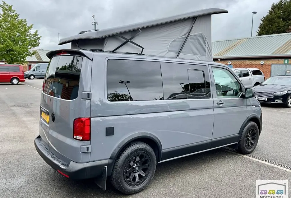 Volkswagen Transporter  2021