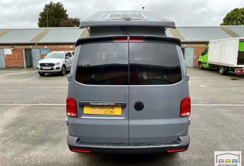 Volkswagen Transporter  2021