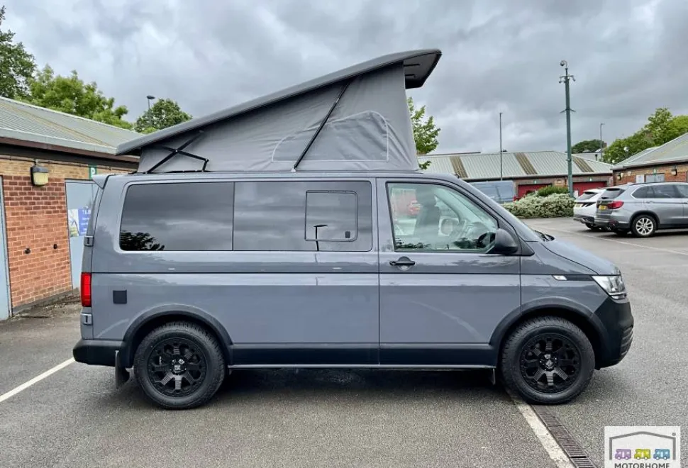 Volkswagen Transporter  2021