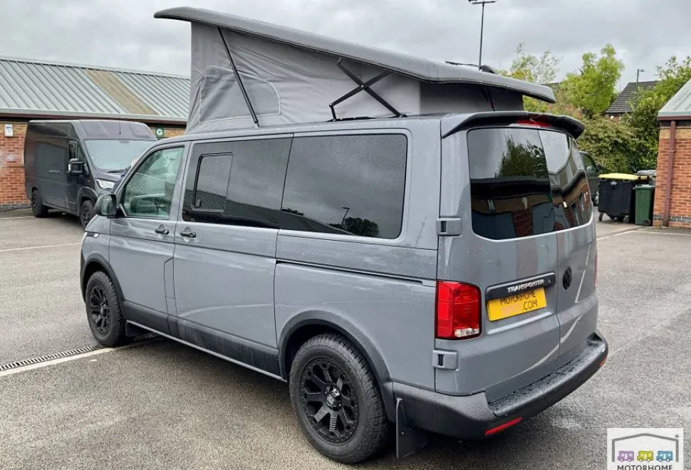 Volkswagen Transporter  2021