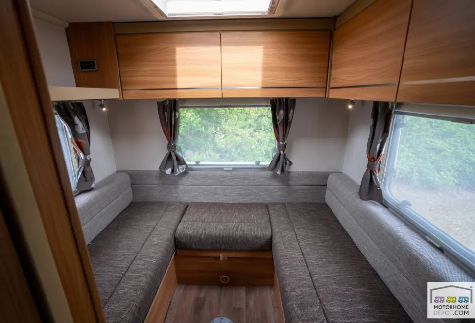 Swift Escape 686 2014