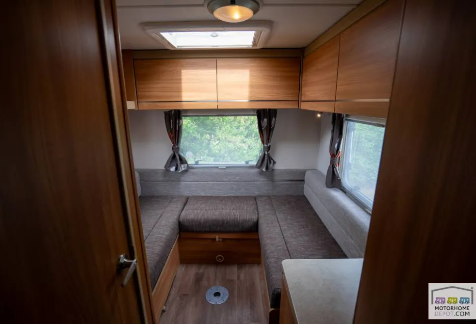 Swift Escape 686 2014