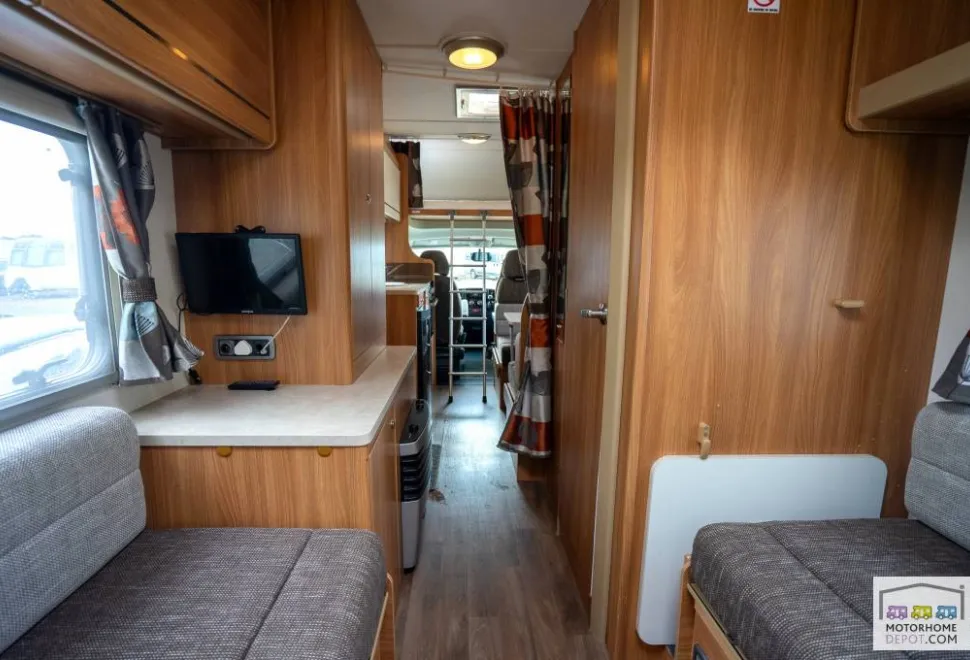 Swift Escape 686 2014