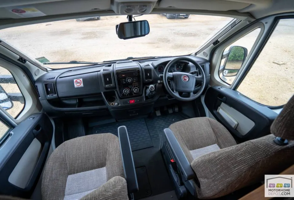 Swift Escape 686 2014