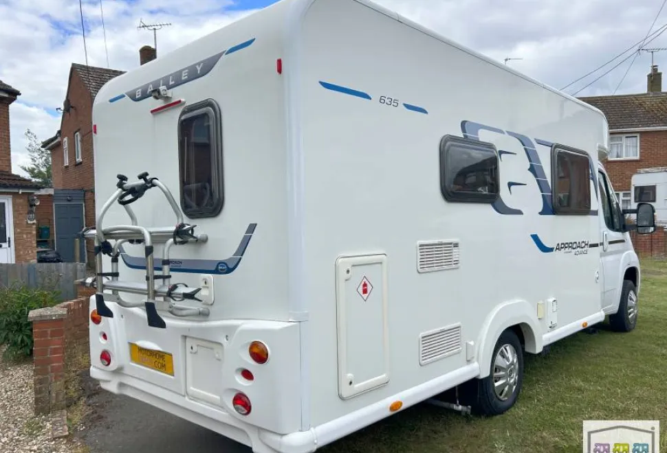 Bailey Approach Advance 635 2017