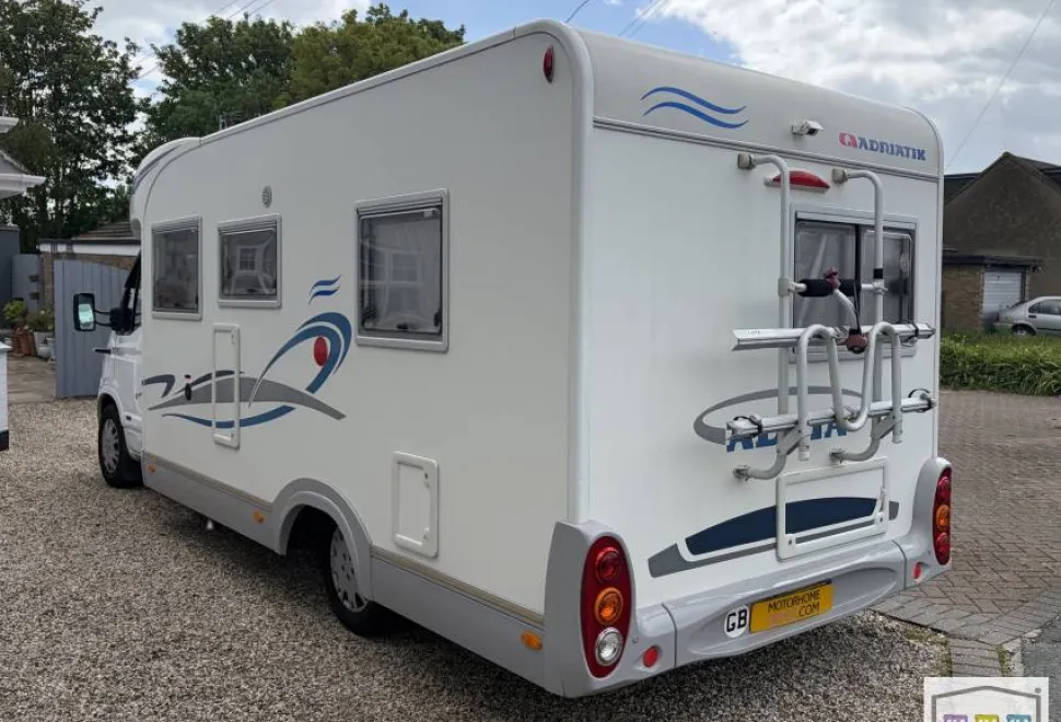 Adria Izola S 687 Sp 2006