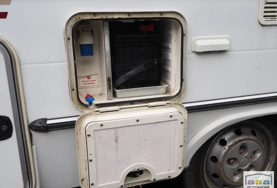 Elddis Sunseeker 100 2006