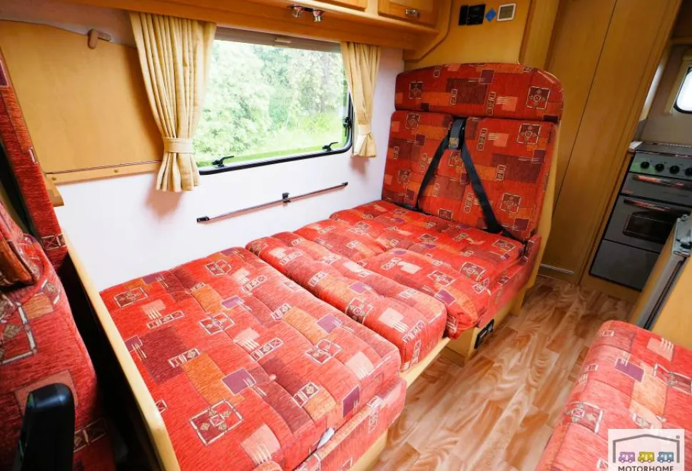 Elddis Sunseeker 100 2006