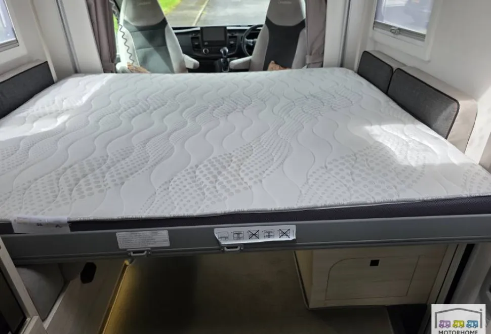 Chausson Titanium Ultimate  720  2023