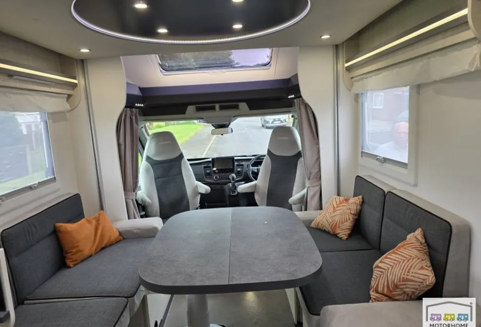 Chausson Titanium Ultimate  720  2023