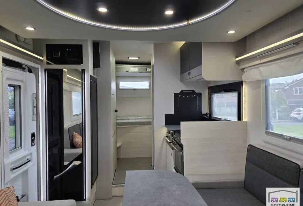 Chausson Titanium Ultimate  720  2023