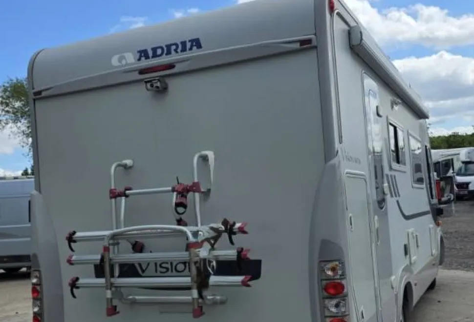 Adria Vision I647 SG 2010
