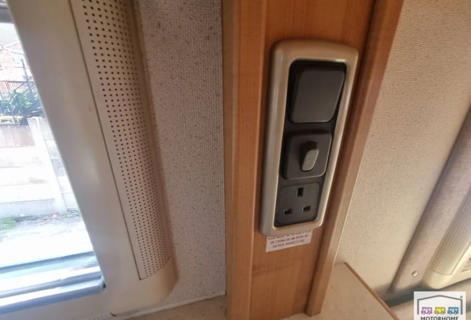 Auto-Trail Dakota SE 2005