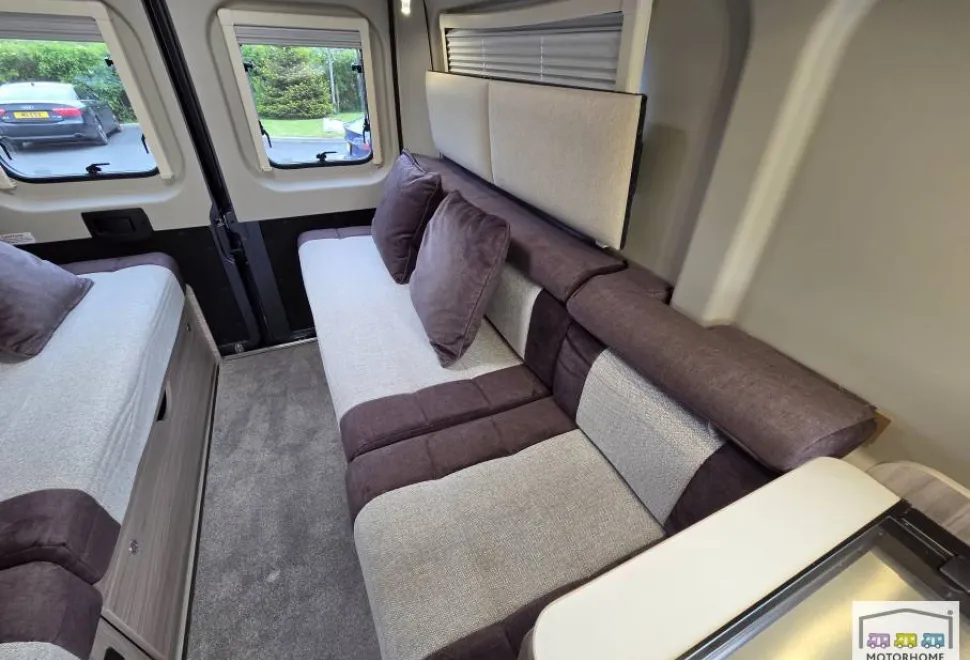 Elddis Autoquest  CV20 2023