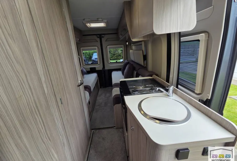 Elddis Autoquest  CV20 2023