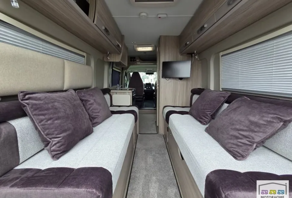 Elddis Autoquest  CV20 2023